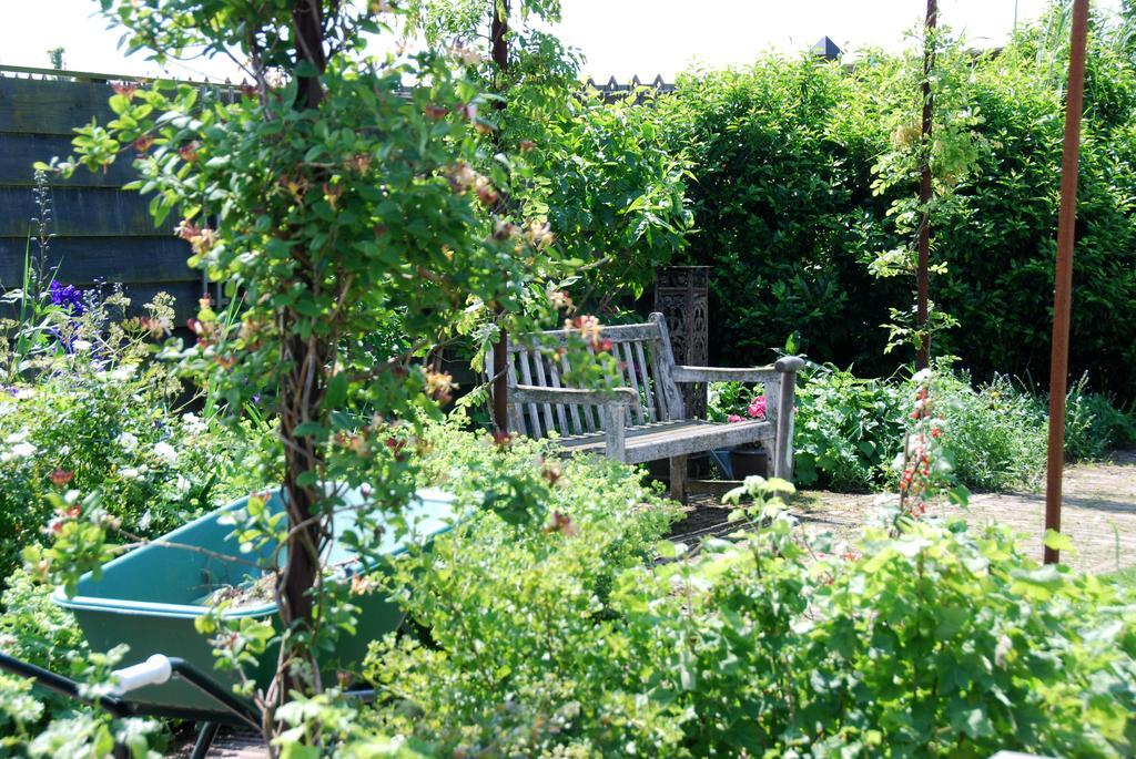 Bed and Breakfast Bed In Waterland Broek in Waterland Esterno foto